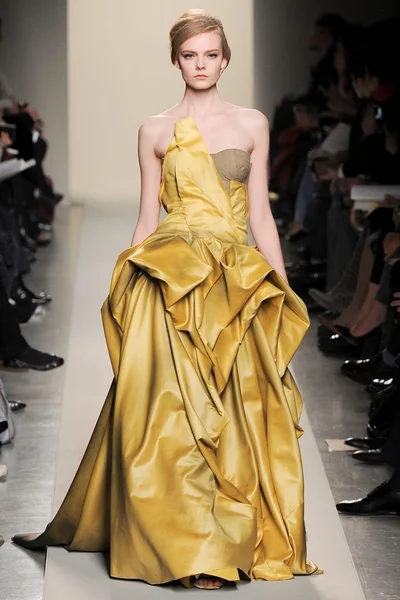 Look 34